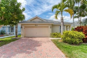 9305 Arborwood Cir, Davie, FL 33328, Sold 04/26/24