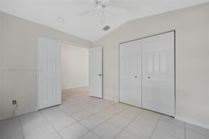 SW 102nd Ave, Pembroke Pines, FL 33025, Sold 06/03/24