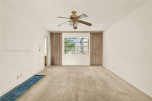 100 Berkley Rd APT 306, Hollywood, FL 33024, Sold 05/28/24