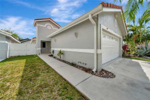 17690 SW 4th Ct, Pembroke Pines, FL 33029, Sold 05/17/24
