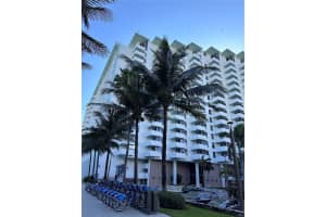 2899 Collins Ave APT 1634, Miami Beach, FL 33140, Sold 07/18/24