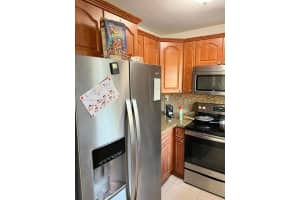 13673 SW 62nd St Apt 205-2, Miami, FL 33183, Sold 06/10/24