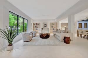 4321 Alton Rd, Miami Beach, FL 33140, Sold 08/02/24