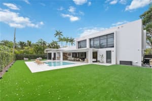 7701 SW 50th Ct, Miami, FL 33143, Sold 10/25/24