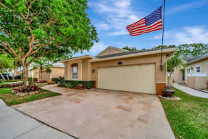 250 E Riverbend Dr, Sunrise, FL 33326, Sold 06/24/24