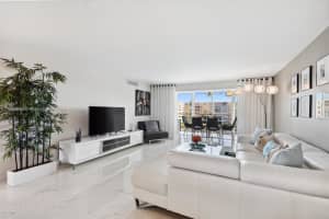 431 SE 3rd St APT 403, Dania Beach, FL 33004, Sold 05/16/24