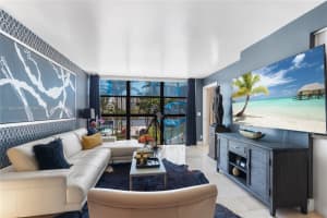 200 Leslie Dr APT 202, Hallandale Beach, FL 33009, Sold 07/23/24
