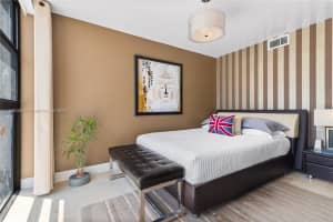200 Leslie Dr APT 202, Hallandale Beach, FL 33009, Sold 07/23/24
