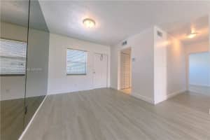 1510 SE 15th St APT 202, Fort Lauderdale, FL 33316, Sold 09/17/24