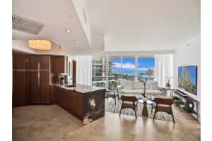 1000 South Pointe Dr APT 705, Miami Beach, FL 33139, Sold 11/20/24