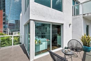 1528 Brickell Ave APT 206, Miami, FL 33129, Sold 07/31/24