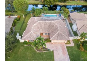845 W Plantation Cir, Plantation, FL 33324, Sold 07/24/24