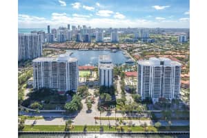 3640 Yacht Club Dr APT 606, Aventura, FL 33180, Sold 08/20/24