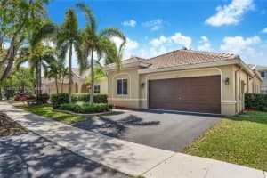 4321 Willow Ridge Dr, Weston, FL 33331, Sold 06/20/24