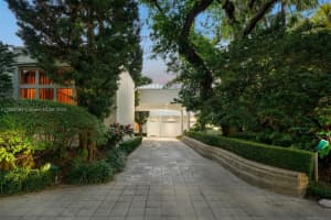 19910 NE 19th Ct, Miami, FL 33179, Sold 03/07/25