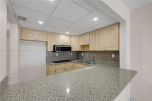 1555 W 44th Pl #110c, Hialeah, FL 33012, Sold 06/28/24
