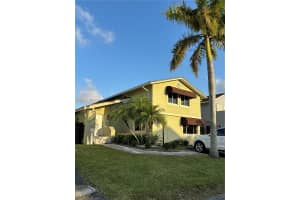 931 NW 106th Ave Cir, Miami, FL 33172, Sold 05/31/24