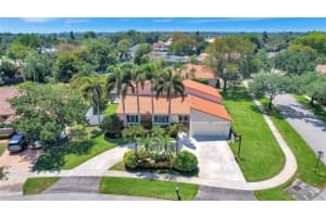 9600 NW 13th St, Plantation, FL 33322, Sold 06/05/24