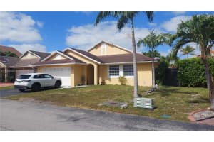 18678 NW 77th Pl, Hialeah, FL 33015, Sold 06/12/24
