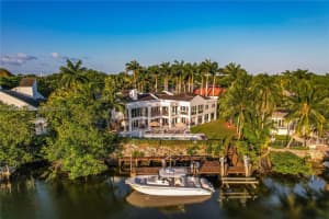 7210 E Lago Dr, Coral Gables, FL 33143, Sold 07/02/24