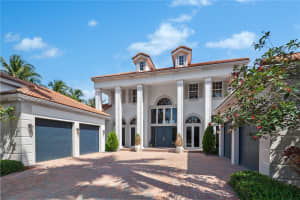 12561 N Stonebrook Cir, Davie, FL 33330, Sold 07/23/24
