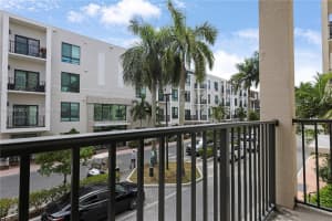 4740 Nw 84th Ct 17, Doral