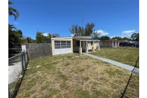 117 Miami Gardens Rd, West Park, FL 33023, Sold 12/20/24