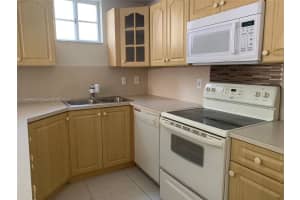 7533 NW 176th Terrace #7533, Hialeah, FL 33015, Sold 10/31/24