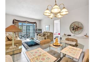 2881 NW 47th Terrace APT 310, Lauderdale Lakes, FL 33313, Sold 04/21/25