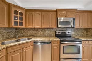 600 Biltmore Way APT 512, Coral Gables, FL 33134, Sold 05/10/24