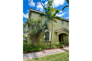 2494 SE 15th Ct, Homestead, FL 33035, Sold 09/25/24