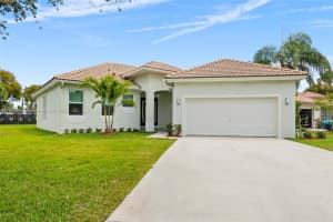 2609 Augusta Dr, Homestead, FL 33035, Sold 10/28/24