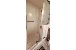 9081 Lime Bay Blvd APT 310, Tamarac, FL 33321, Sold 11/28/24