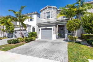 4813 NW 48th Terrace, Tamarac, FL 33319, Sold 06/13/24