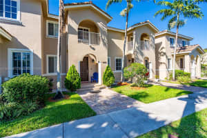14101 SW 272nd St, Homestead, FL 33032, Sold 06/12/24