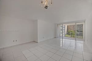 1750 NE 191st St Apt 414-2, Miami, FL 33179, Sold 05/29/24