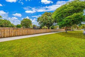 3720 S Longfellow Cir, Hollywood, FL 33021, Sold 01/31/25