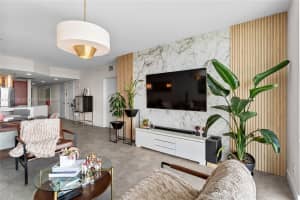 14951 Royal Oaks Ln APT 706, North Miami, FL 33181, Sold 07/02/24