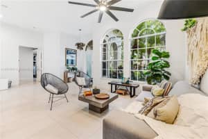244 Landings Blvd, Weston, FL 33327, Sold 07/15/24