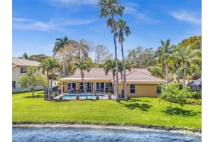1720 Lakeshore Dr, Weston, FL 33326, Sold 06/24/24