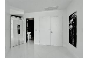 3131 NE 188th St 2 1209, Aventura, FL 33180, Sold 07/17/24