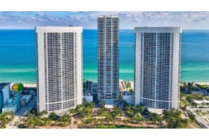 1830 S Ocean Dr 4709, Hallandale Beach