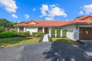 9726 NW 20th St, Coral Springs, FL 33071, Sold 10/04/24