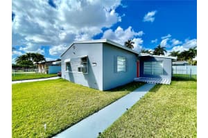 913 NE 2nd Ct, Hallandale Beach, FL 33009, Sold 10/25/24