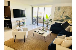 121 Crandon Blvd APT 348, Key Biscayne, FL 33149, Sold 06/26/24