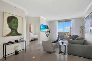 701 Brickell Key Blvd Ph 02, Miami, FL 33131, Sold 10/28/24