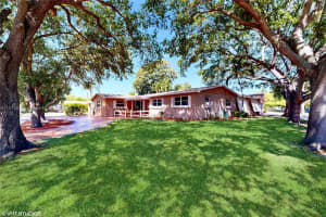 2201 NW 82nd Ave, Pembroke Pines, FL 33024, Sold 01/15/25