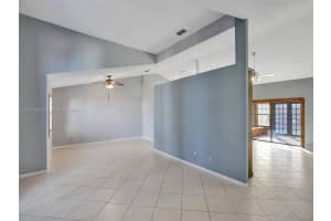 3095 Perriwinkle Cir, Davie, FL 33328, Sold 07/05/24