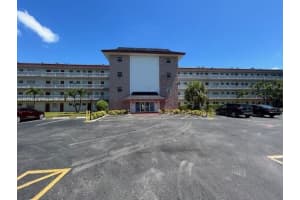 4140 NW 44th Ave APT 305, Lauderdale Lakes, FL 33319, Sold 12/09/24