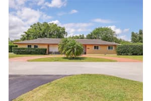 8817 SW 153rd Terrace, Palmetto Bay, FL 33157, Sold 11/12/24